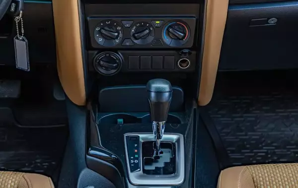 Toyota Fortuner ქირავდება საქართველოში