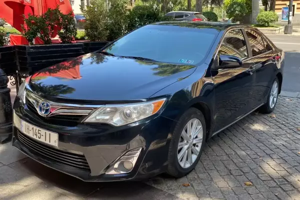 Toyota Camry ქირავდება საქართველოში