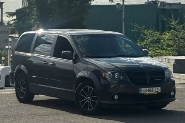 Dodge Grand Caravan ქირავდება საქართველოში