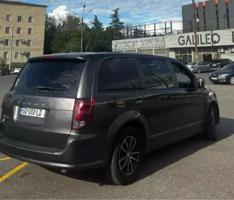 Dodge Grand Caravan ქირავდება საქართველოში