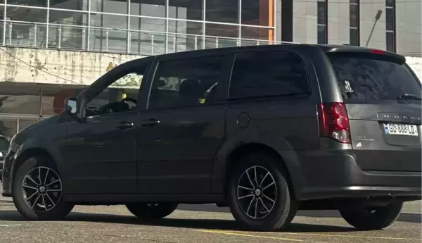 Dodge Grand Caravan ქირავდება საქართველოში