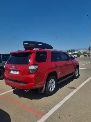 Toyota 4Runner ქირავდება სტეფანწმინდაში