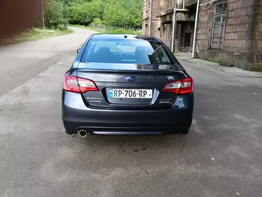 Subaru Legacy ქირავდება ფოთში