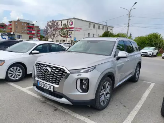Hyundai Palisade ქირავდება ზესტაფონში