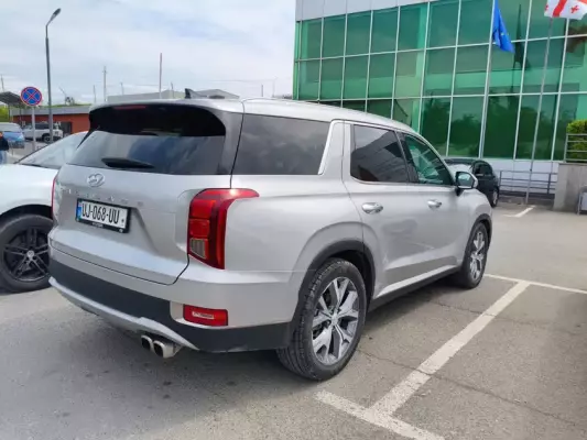 Hyundai Palisade for rent in Zestafoni