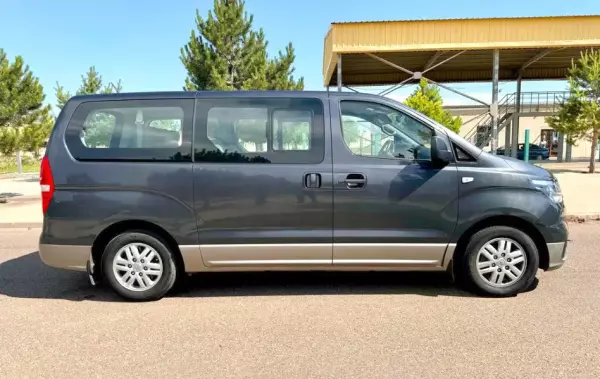Hyundai H1 ქირავდება ბათუმში