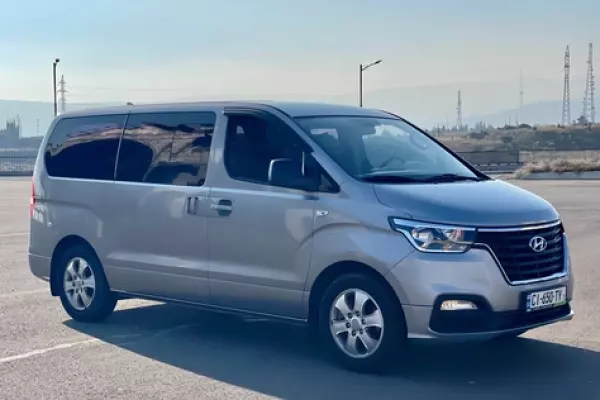 Hyundai Grand Starex ქირავდება საქართველო -ში