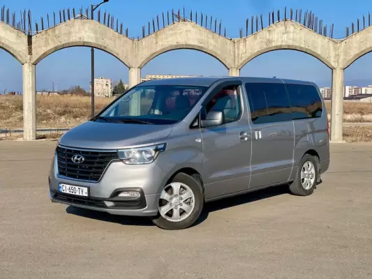 Hyundai Grand Starex ქირავდება საქართველოში