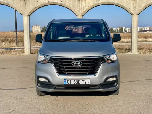 Hyundai Grand Starex ქირავდება საქართველოში