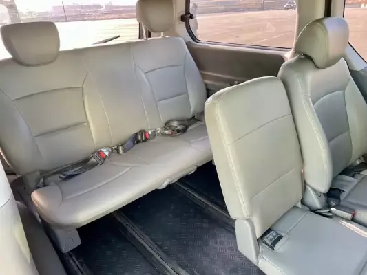 Hyundai Grand Starex ქირავდება საქართველოში
