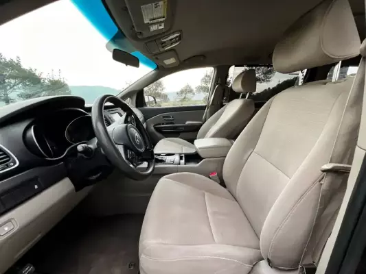 KIA Sedona for rent in Gudauri