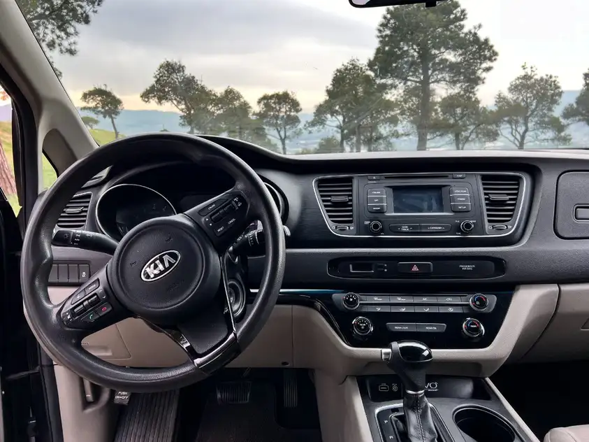 KIA Sedona for rent in Gudauri