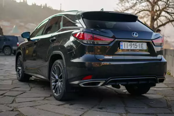 Lexus RX 350 ქირავდება საქართველოში