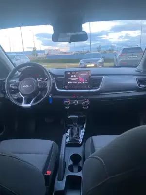 Kia Stonic ქირავდება საქართველოში
