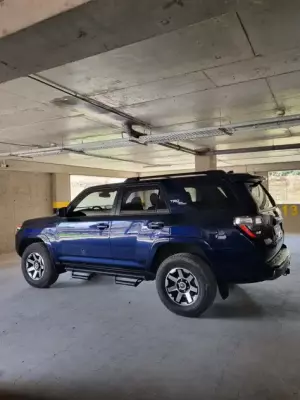 Toyota 4Runner ქირავდება სტეფანწმინდაში