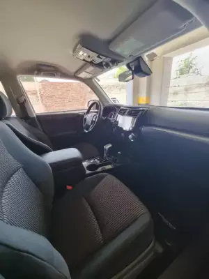 Toyota 4Runner ქირავდება სტეფანწმინდაში