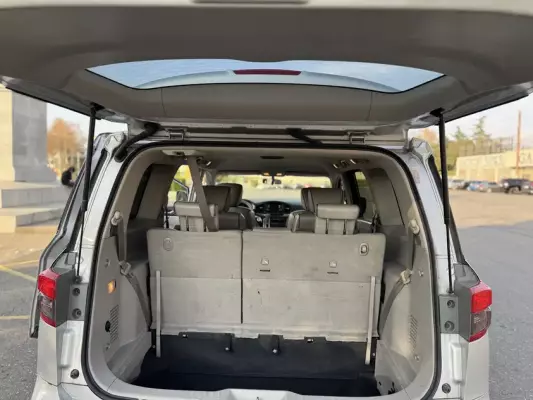 Nissan Quest ქირავდება საქართველოში
