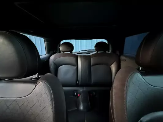 Mini Cooper ქირავდება საქართველოში