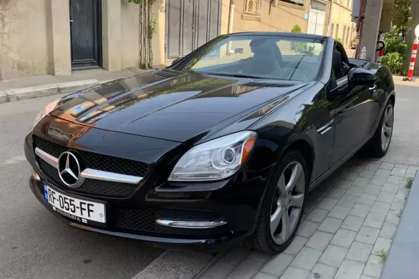 Mercedes SLK 350 ქირავდება საქართველო -ში