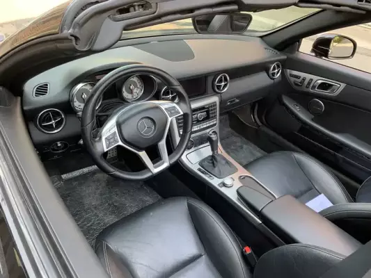 Mercedes SLK 350 ქირავდება საქართველოში