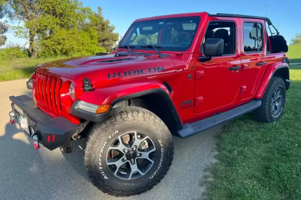 Jeep Wrangler ქირავდება საქართველოში