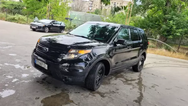 Ford Explorer ქირავდება საქართველოში