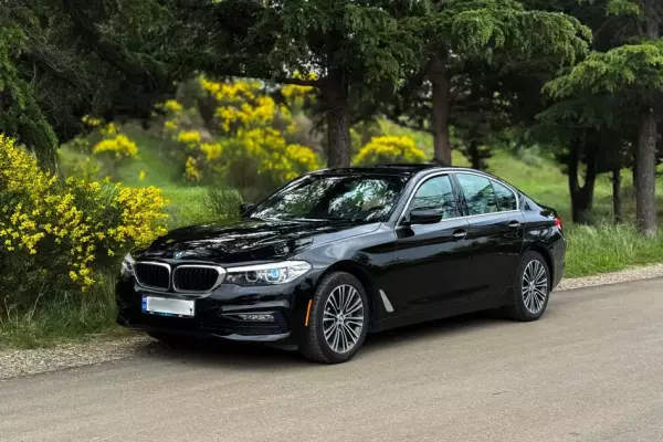 BMW 530i ქირავდება საქართველოში