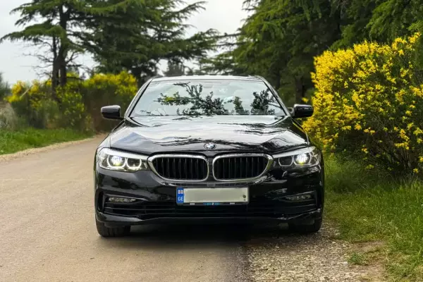 BMW 530i ქირავდება საქართველოში