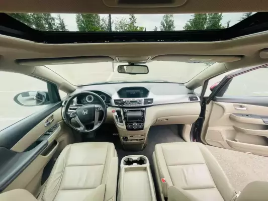 Honda Odyssey ქირავდება საქართველოში