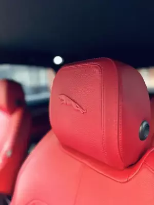 Jaguar F-Pace ქირავდება საქართველოში