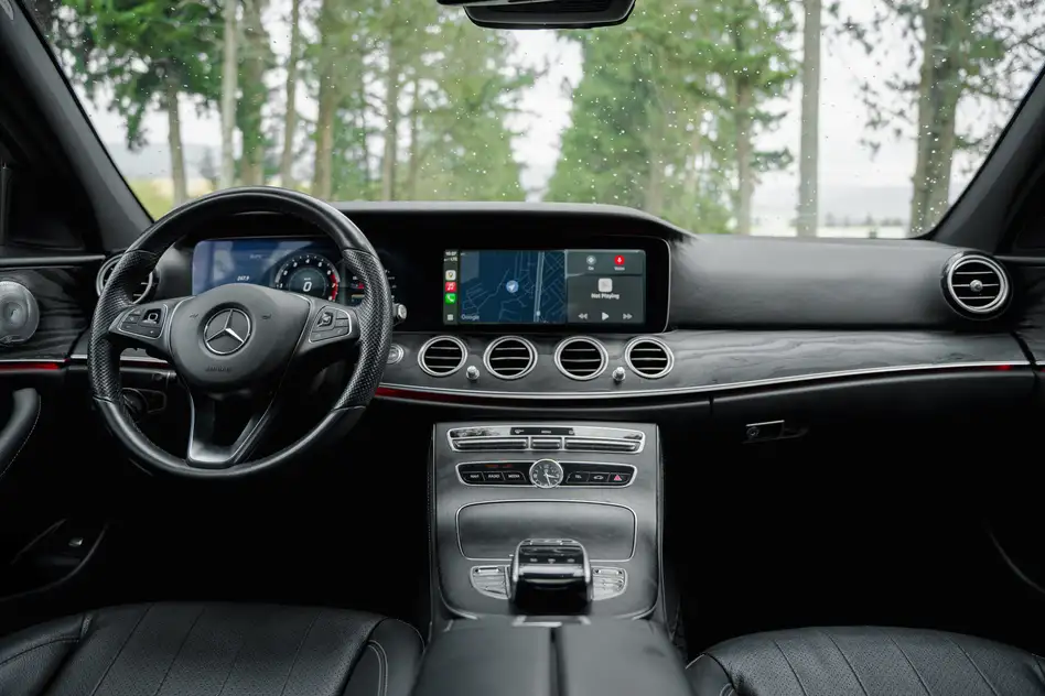 Mercedes E300 ქირავდება ბორჯომში