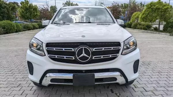 Mercedes GLS 450 ქირავდება საქართველოში