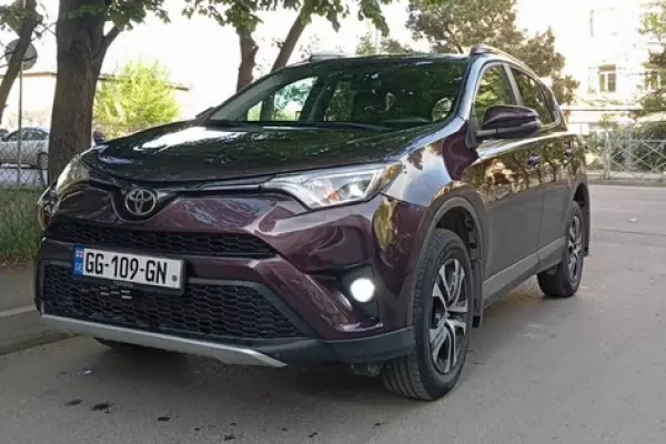 Toyota RAV4 ქირავდება საქართველოში