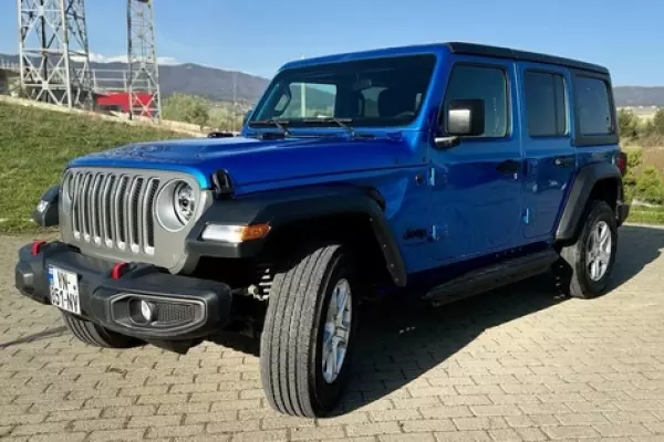 Jeep Wrangler Rubicon ქირავდება საქართველოში