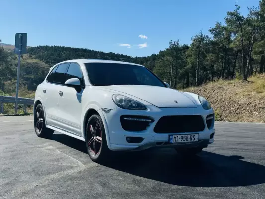 Porsche Cayenne for rent in Telavi