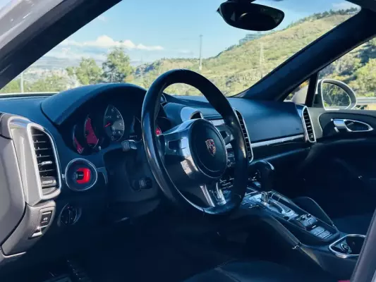 Porsche Cayenne for rent in Telavi