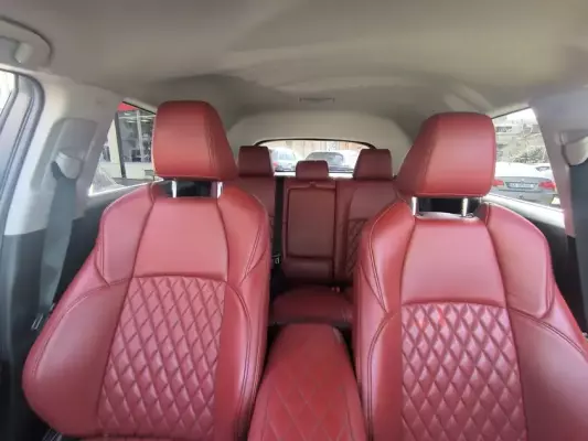 Toyota Venza ქირავდება საქართველოში
