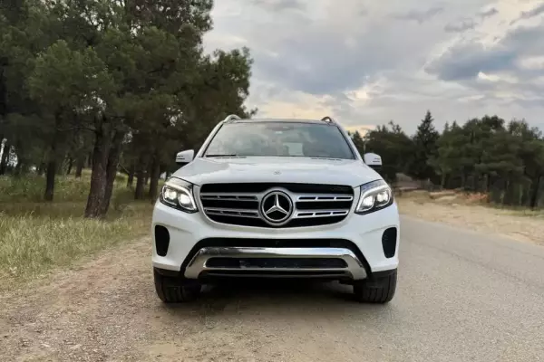 Mercedes GLS 450 for rent in Mtskheta