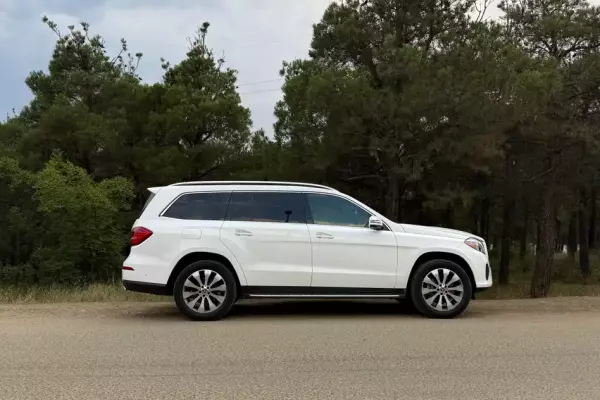 Mercedes GLS 450 for rent in Mtskheta