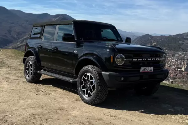 Ford Bronco ქირავდება საქართველოში