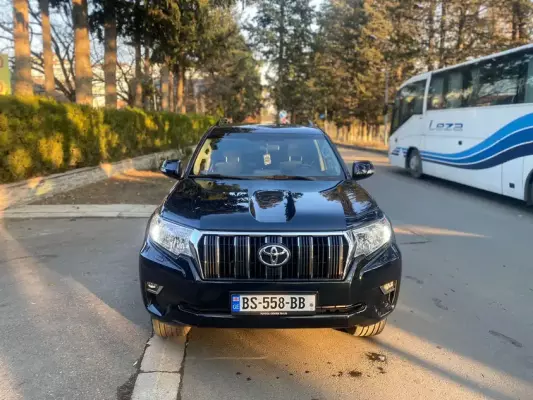 Toyota Prado ქირავდება საქართველოში