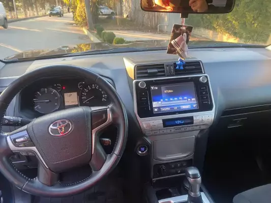 Toyota Prado ქირავდება გუდაურში