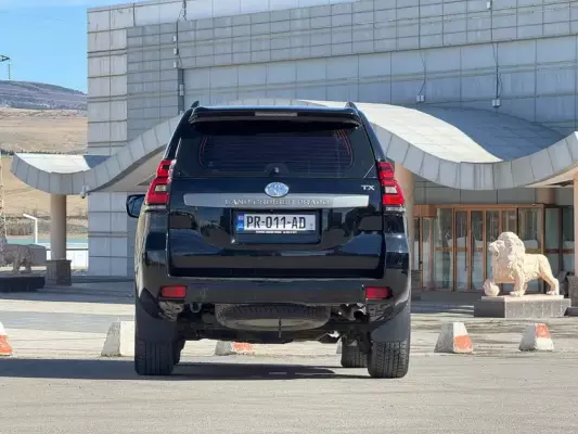 Toyota Prado для аренды в Чакви