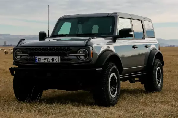 Ford Bronco for rent in Batumi