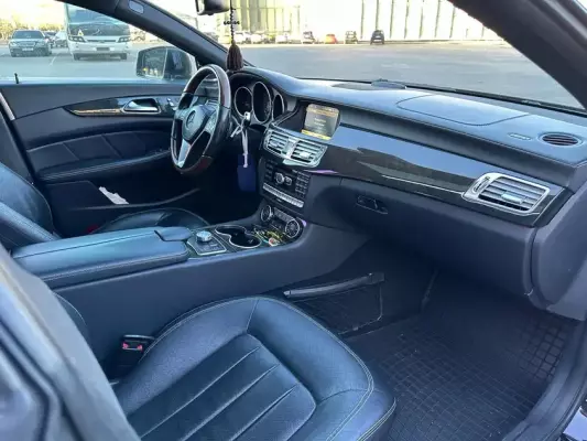 Mercedes CLS 550 для аренды в Грузии