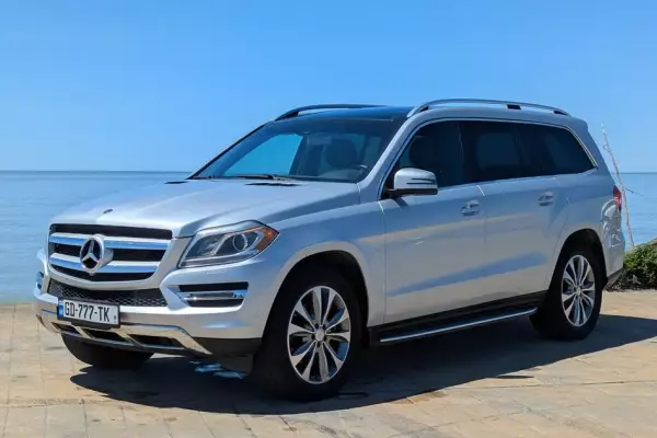 Mercedes GL 350 ქირავდება საქართველოში