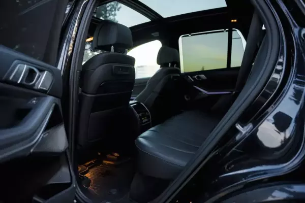 BMW X5 M ქირავდება ფოთში