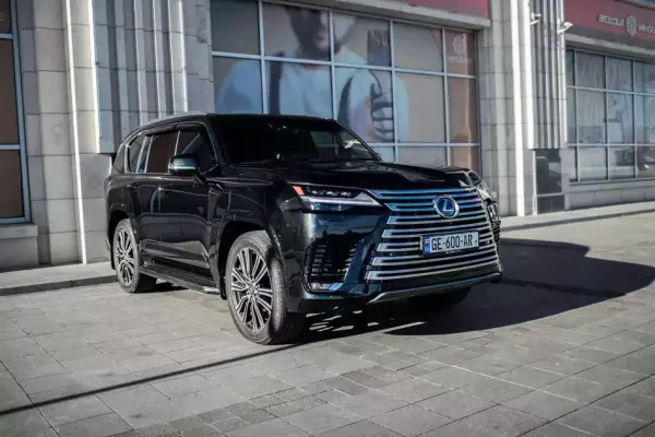 Lexus LX 600 ქირავდება საქართველოში