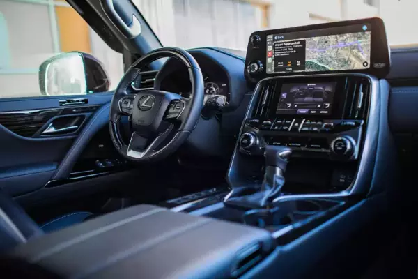 Lexus LX 600 ქირავდება საქართველოში