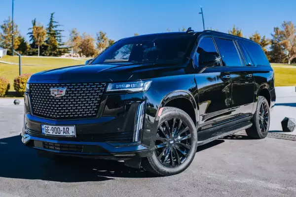 Cadillac Escalade ქირავდება საქართველო -ში